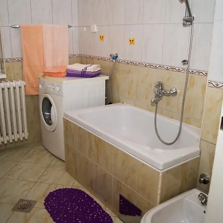 Apartamento Trosoban Stan U Zenici *